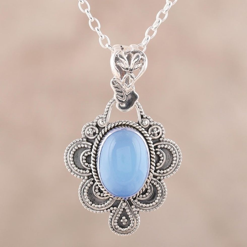 Handcrafted Antique Style Silver and Chalcedony Necklace 'Blue Antique Radiance'