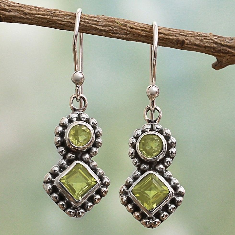 India Artisan Handcrafted Silver and Peridot Earrings 'Twin Aura'