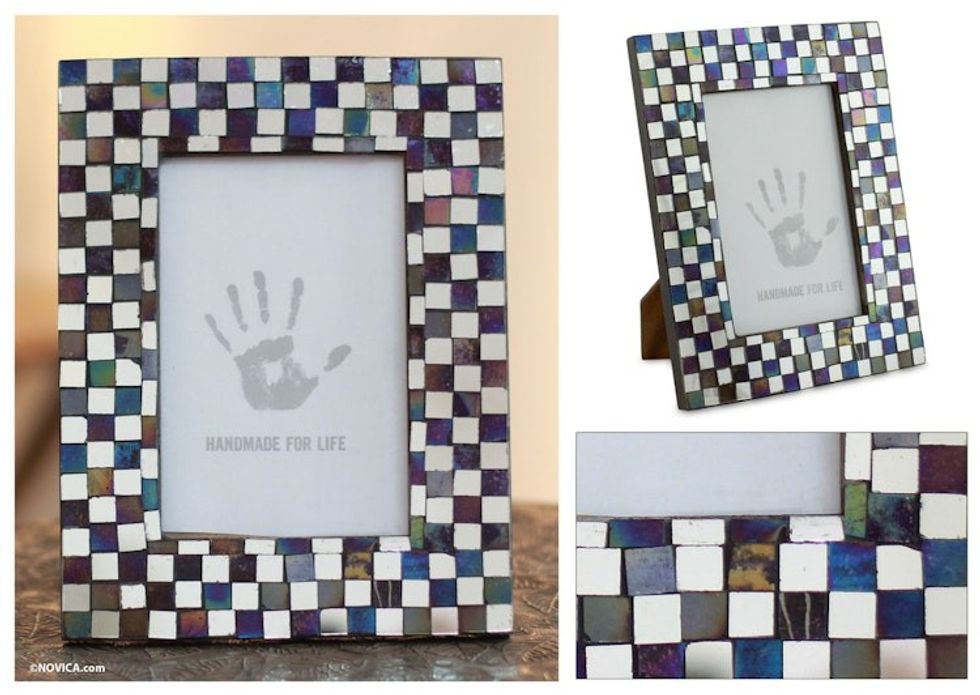 Handcrafted Glass Tile Photo Frame 4x6 'Memoirs of Amethyst and Silver'