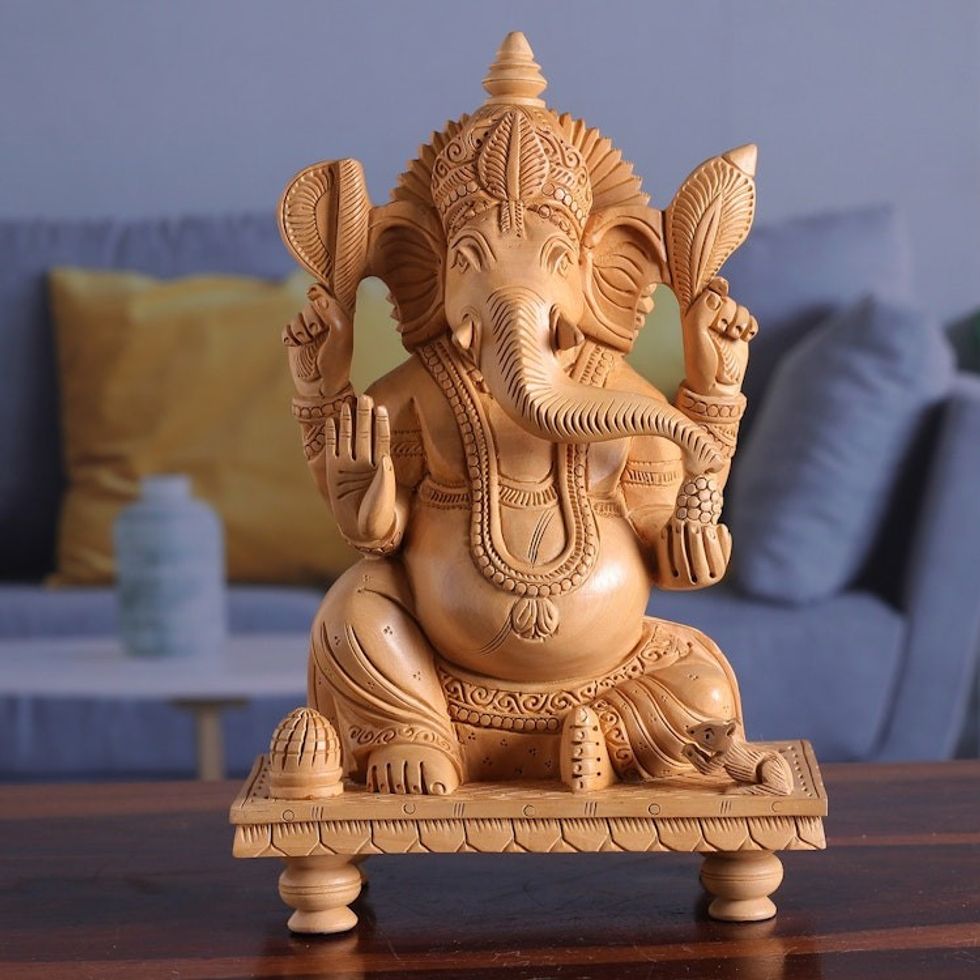 Wood sculpture 'Peaceful Ganesha'