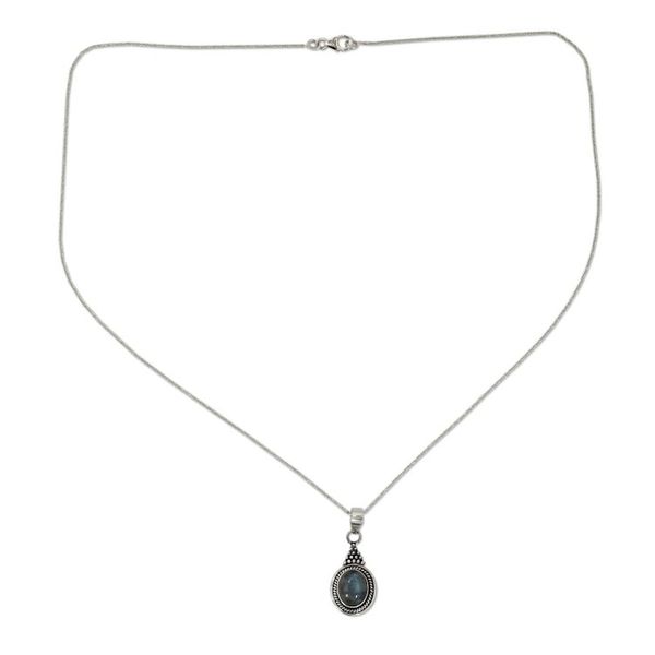 Alternate image for Sterling Silver Necklace with Labradorite Pendant from India Jaipur Mist