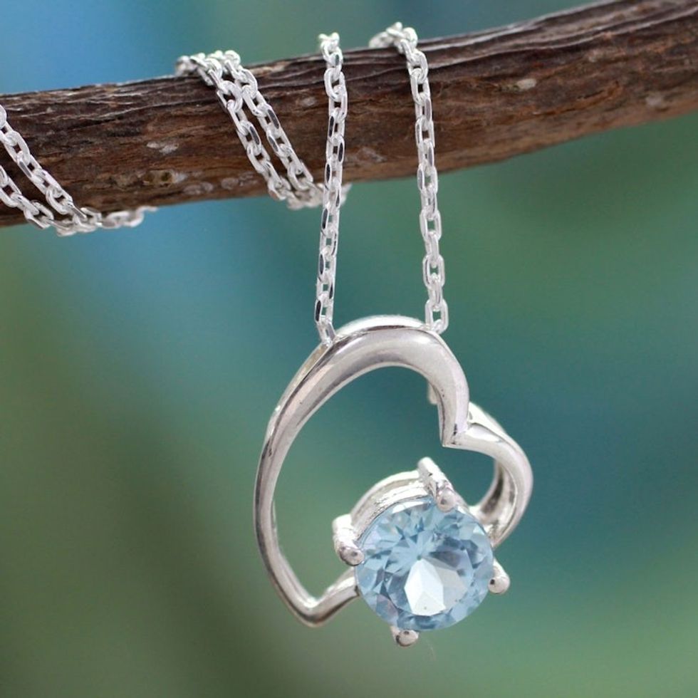 Indian Heart Jewelry Sterling Silver and Blue Topaz Necklace 'Promise of Love'