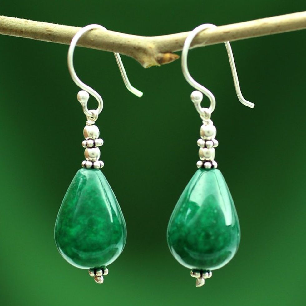 Chalcedony dangle earrings 'Emerald Dewdrop'