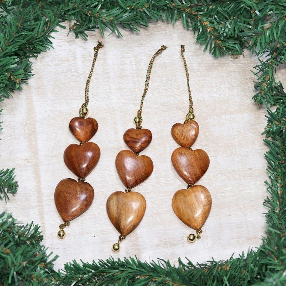 Wood ornaments Set of 3 'Joyous Hearts'