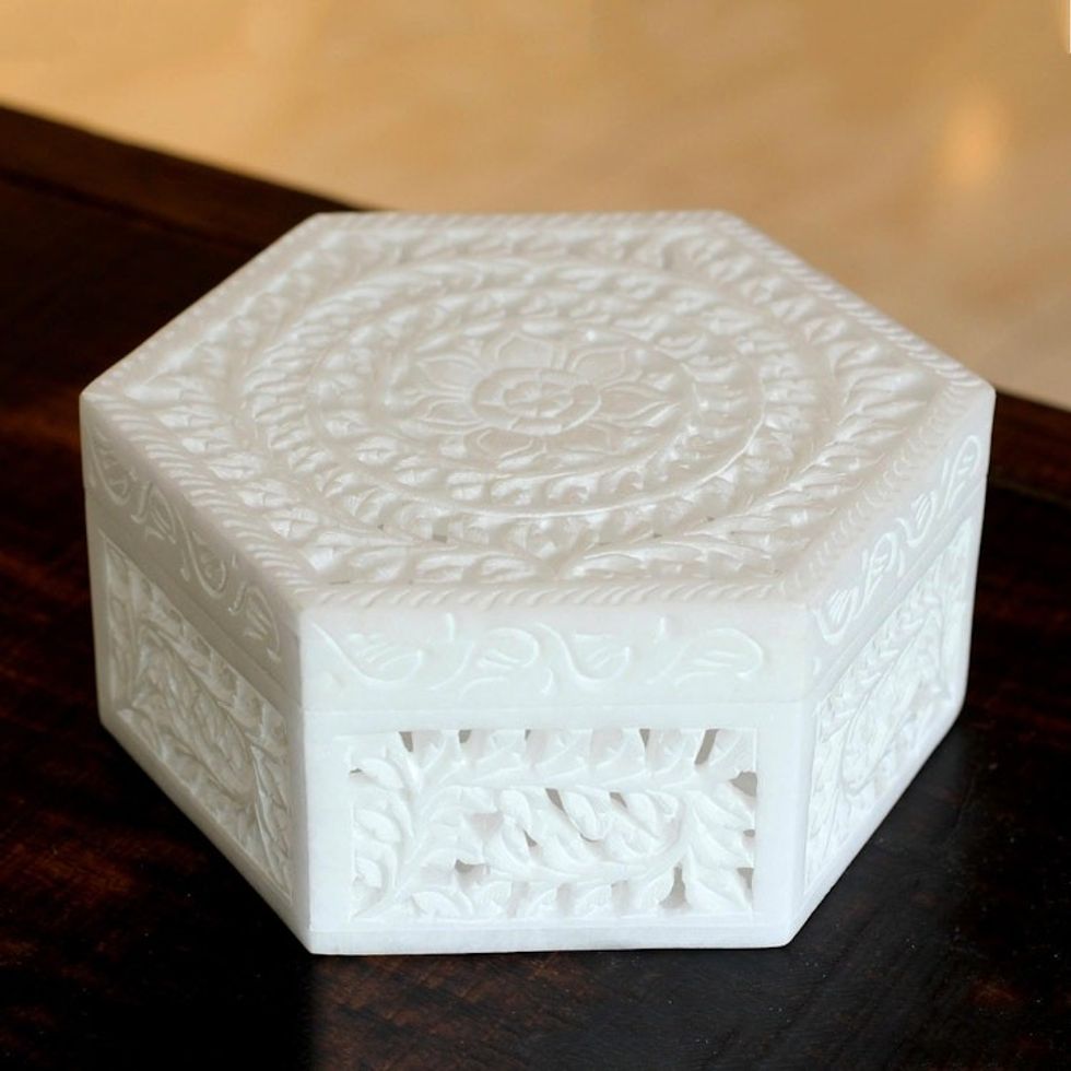 Indian Floral Marble Decorative Box 'Lotus Grandeur'