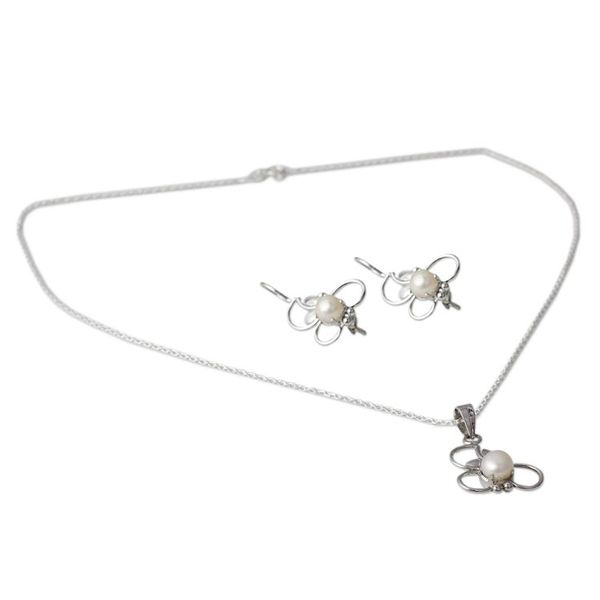 Alternate image for Hand Crafted Cultured Pearl Jewelry Set in Sterling Silver Pure Refinement