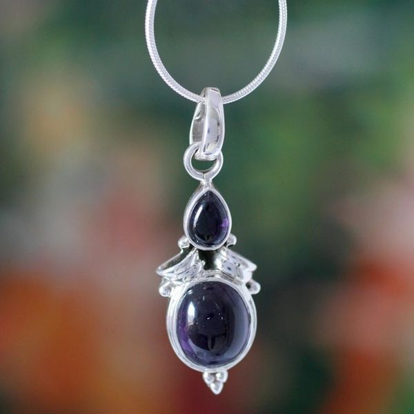 Alternate image for Amethyst pendant necklace Mumbai Lilac