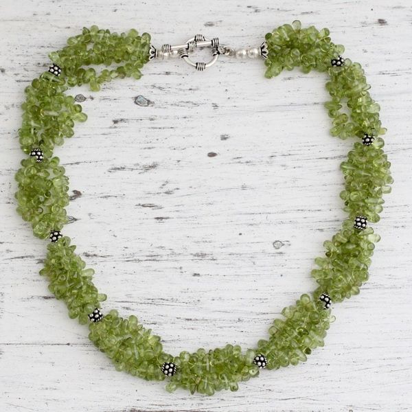 Alternate image for Peridot necklace Song of Summer