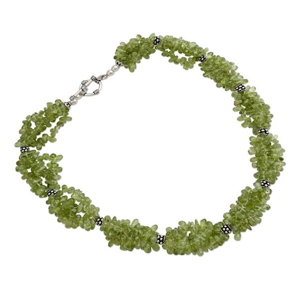 Alternate image for Peridot necklace Song of Summer