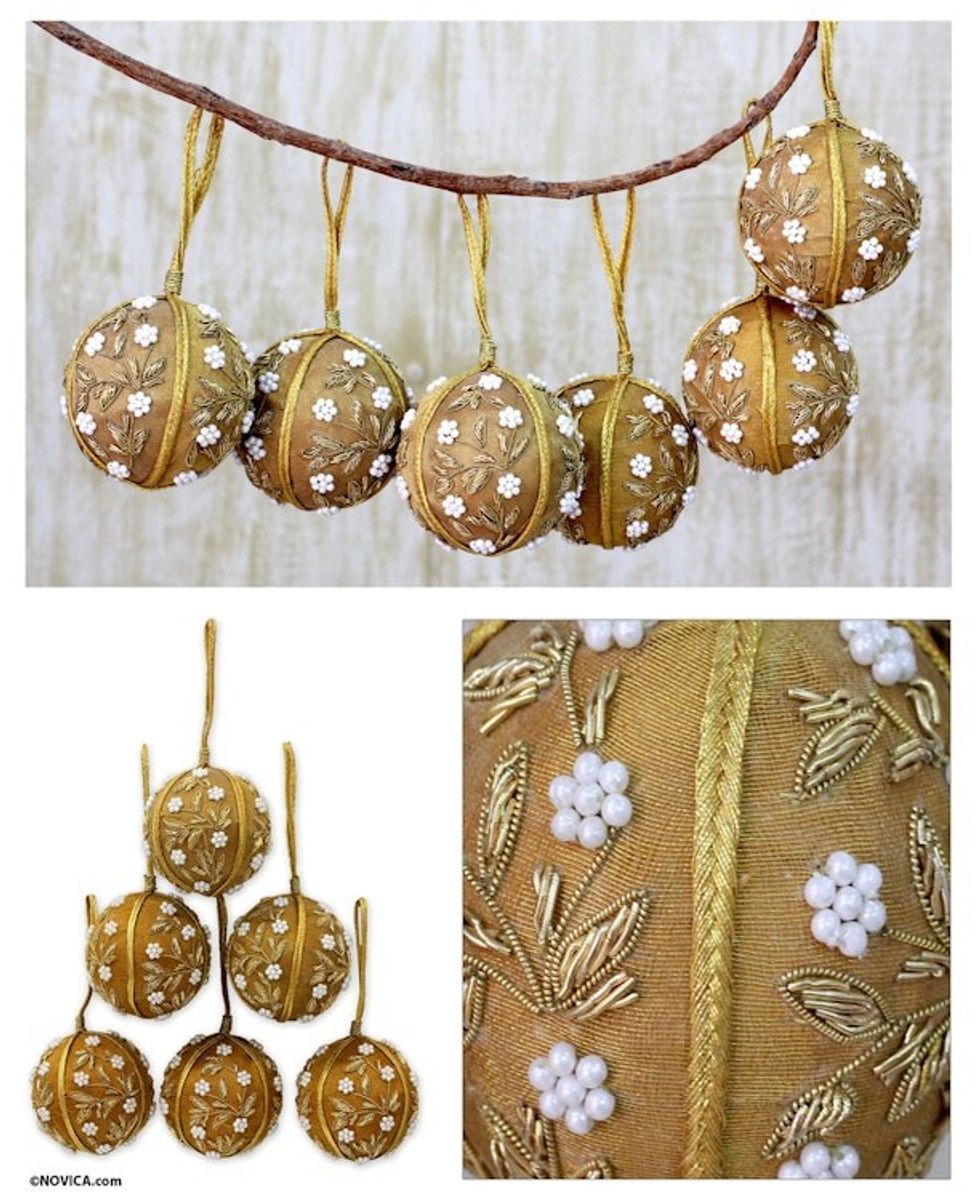 Beaded ornaments Set of 6 'Golden Garden'