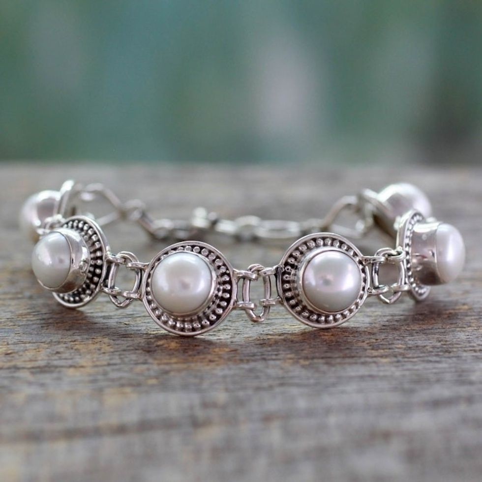 Indian Jewelry Bracelet in Sterling Silver and Pearls 'Prosperity'