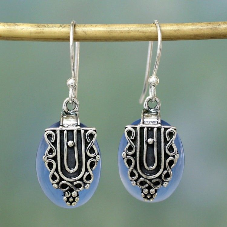 Main item image