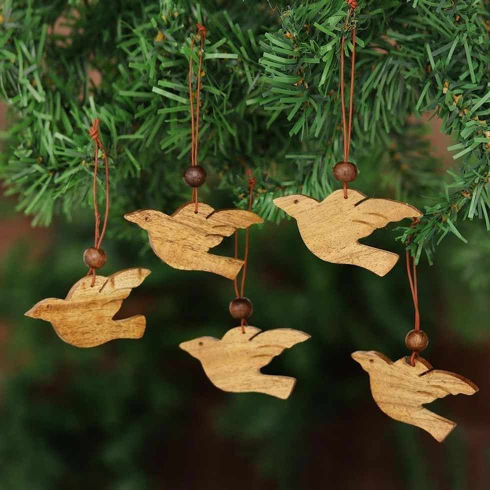 Wood ornaments Set of 5 'Songbird Holiday'