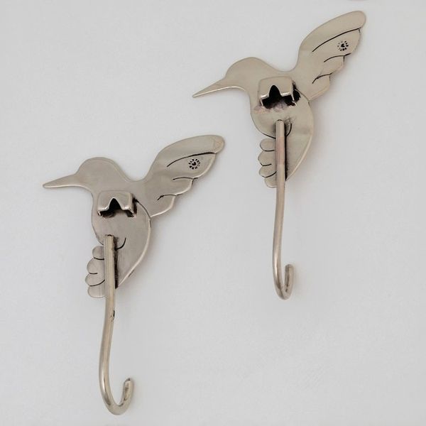 Alternate image for Set of 2 Metal Hummingbird Wall Hooks from Mexico Flying Hummingbirds