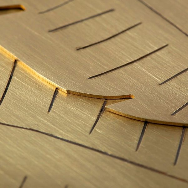 Alternate image for High-Polished Round Brass Banana Leaf Wall Art Banana