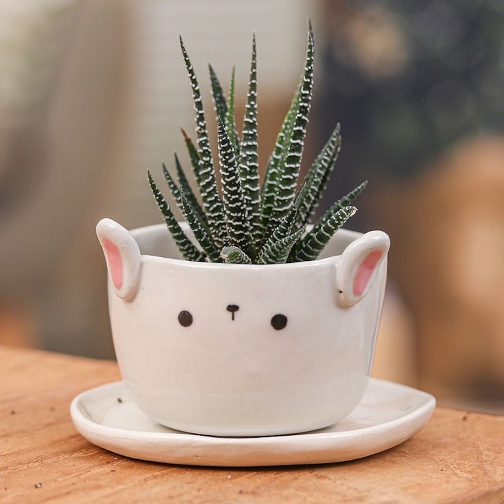 Handcrafted Bunny-Themed Ceramic Mini Flower Pot Small 'Bunny Spring'