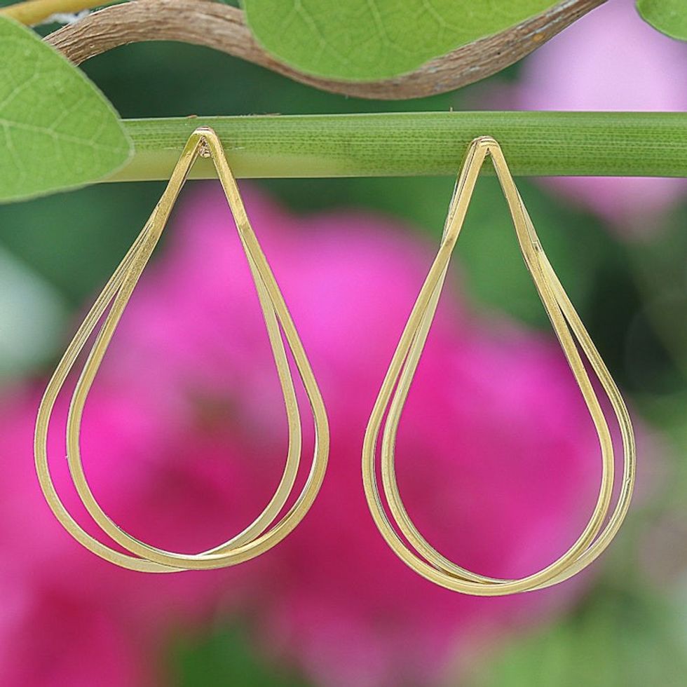 High-Polished Drop-Shaped 18k Gold-Plated Drop Earrings 'Drops of Glory'