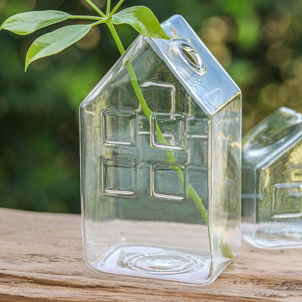 Handcrafted House-Shaped Glass Decorative Vase Large 'Crystal Home'