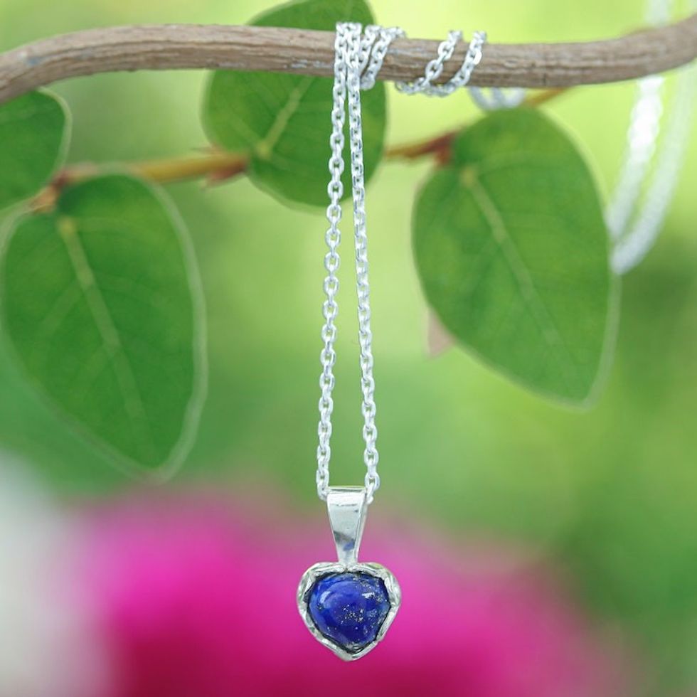 Heart-Shaped Lapis Lazuli Cabochon Pendant Necklace 'Heart of Truth'