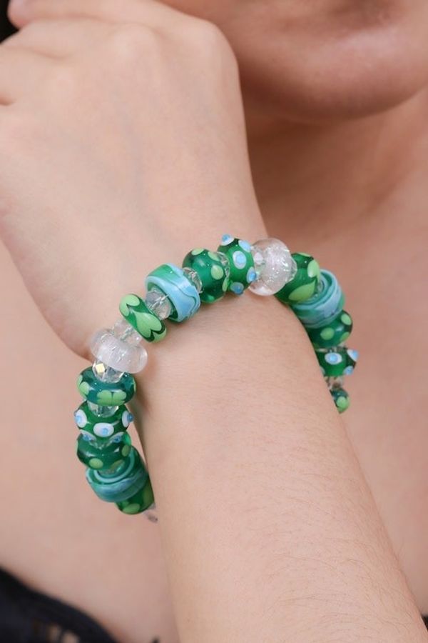 Alternate image for Blown Glass Crystal Beaded Stretch Bracelet in Green Shade Verdant Spell