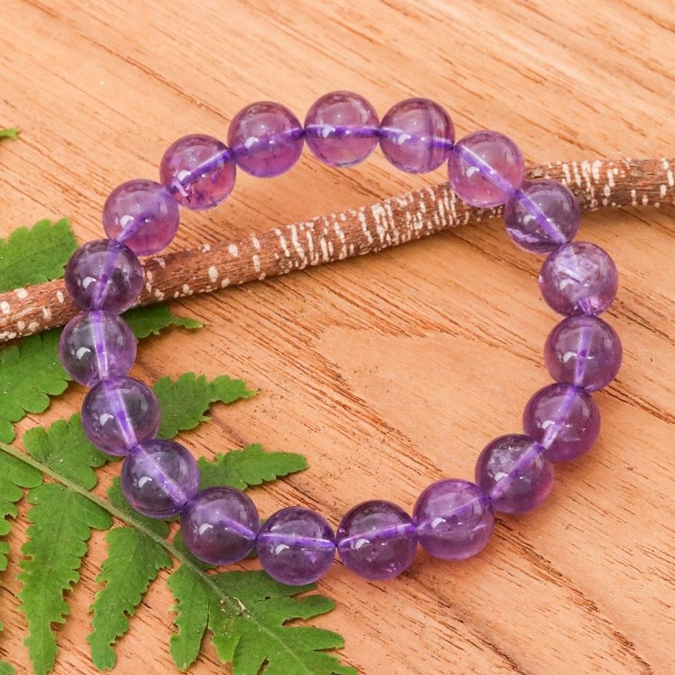 Handcrafted Amethyst Beaded Stretch Bracelet from Thailand 'Sweet Mist'