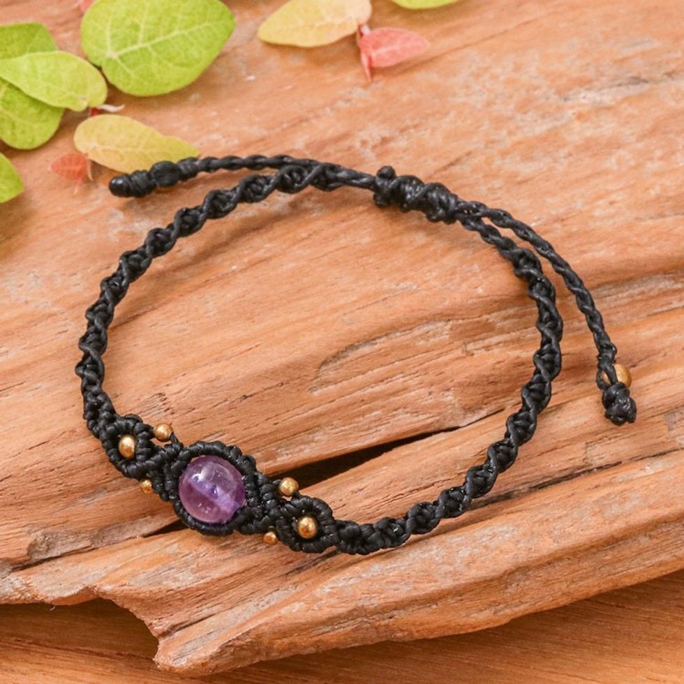 Artisan-Made Black Natural Amethyst Macrame Pendant Bracelet 'Sole Wisdom'