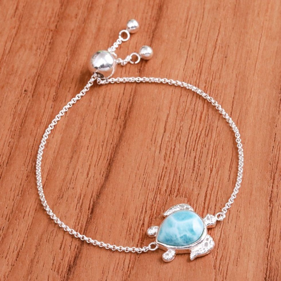Larimar Sterling Silver Sea Turtle-Themed Pendant Bracelet 'Ocean Bound'
