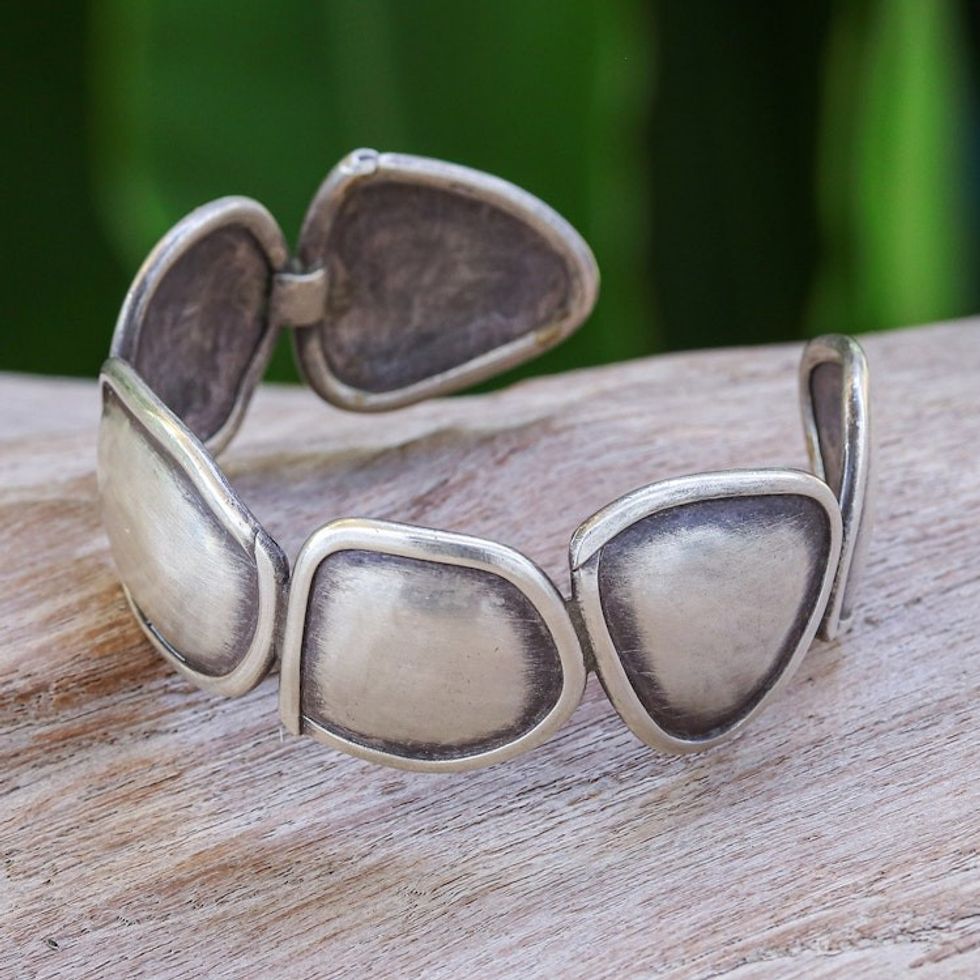 Modern Sterling Silver Cuff Bracelet in a Polished Finish 'Avant-Garde Sensations'