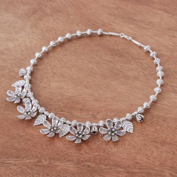 Alternate image for Leafy and Flower-Themed Silver Beaded Pendant Necklace Ethereal Season