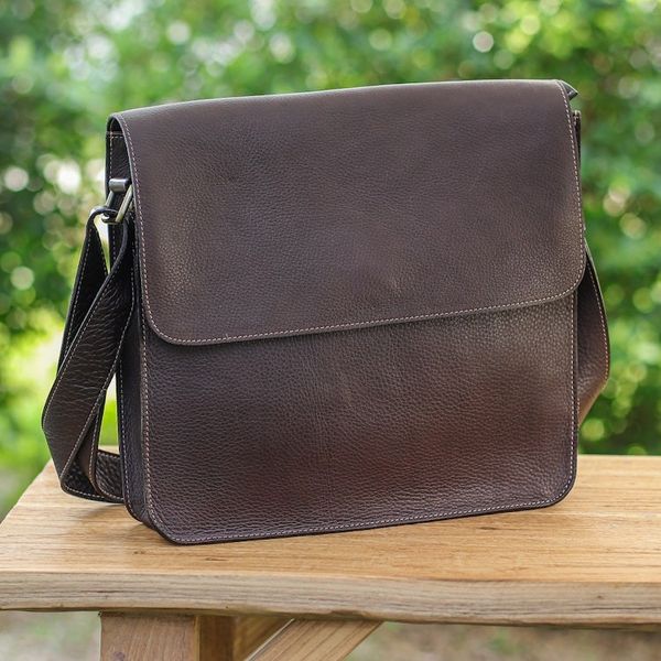 Alternate image for Handcrafted Adjustable 100 Chocolate Leather Shoulder Bag Metropolitan Chocolate