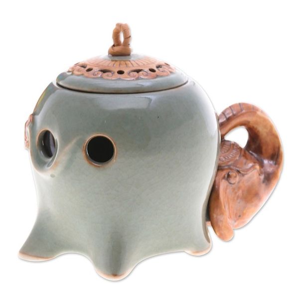 Alternate image for Crackled Elephant-Themed Green Ceramic Oil Warmer The Giants Green Palace