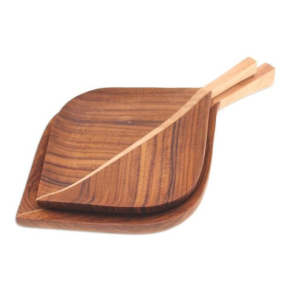 Alternate image for Set of 2 Leafy Natural Brown Teak Wood Appetizer Plates Leafy Ambrosia