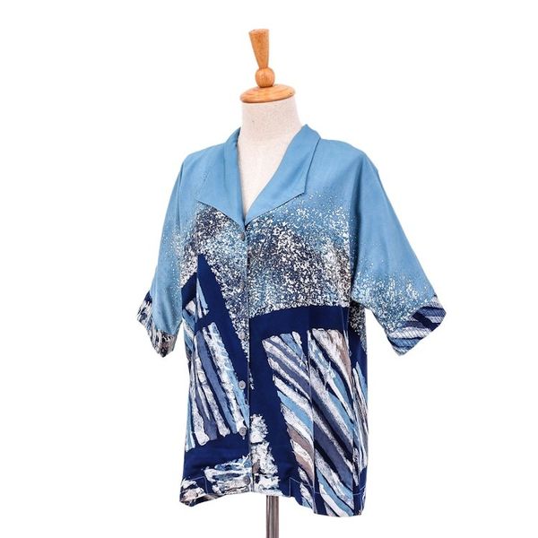 Alternate image for Hand Made Batik Cotton Buttoned Blouse Artist on Holiday