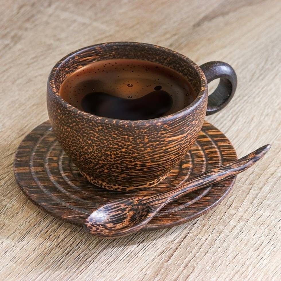 Hand-Carved Wood Coffee Set in Brown Set of 3 'Solid Natural Reunion'