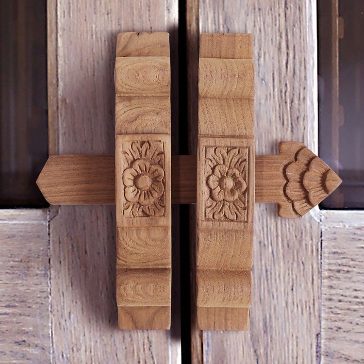 Main item image
