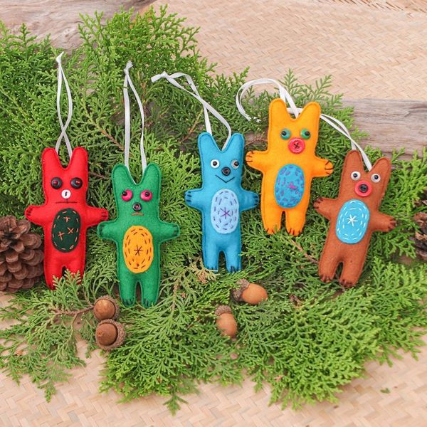 Alternate image for Set of 5 Handcrafted Bear Felt Ornaments in Colorful Hues Bear Imagination