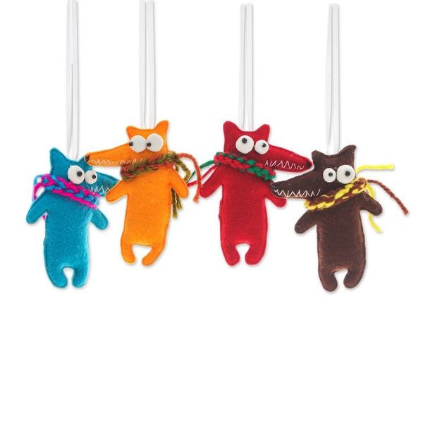 Alternate image for Set of 4 Handmade Crocodile Felt Ornaments in Diverse Hues Colors Crocodiles