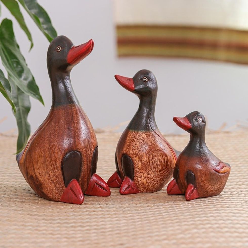 Set of 3 Hand-Carved and Hand-Painted Duck Wood Figurines 'Family of Ducks'