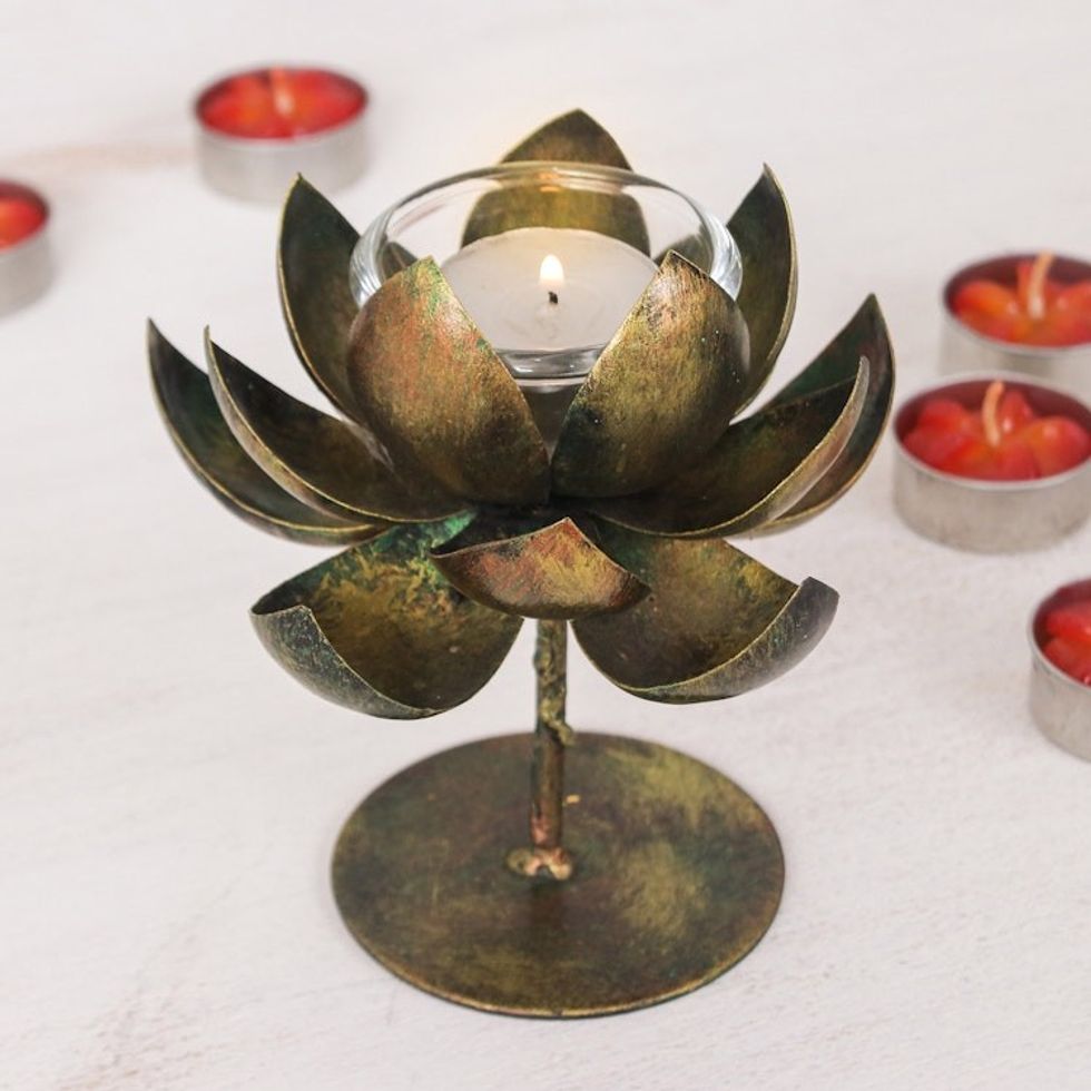 Handmade Lotus-Shaped Antique Golden Steel Tealight Holder 'Antique Lotus Benison'