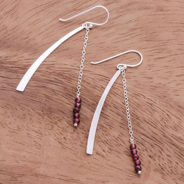 Alternate image for Modern Garnet Beaded Dangle Earrings from Thailand Bright Curve