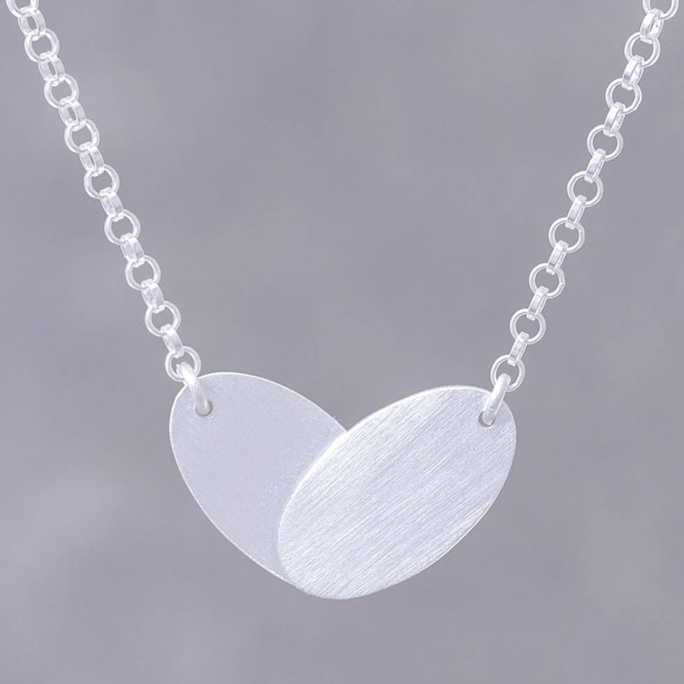 Oval Sterling Silver Pendant Necklace from Thailand 'Love Ovals'