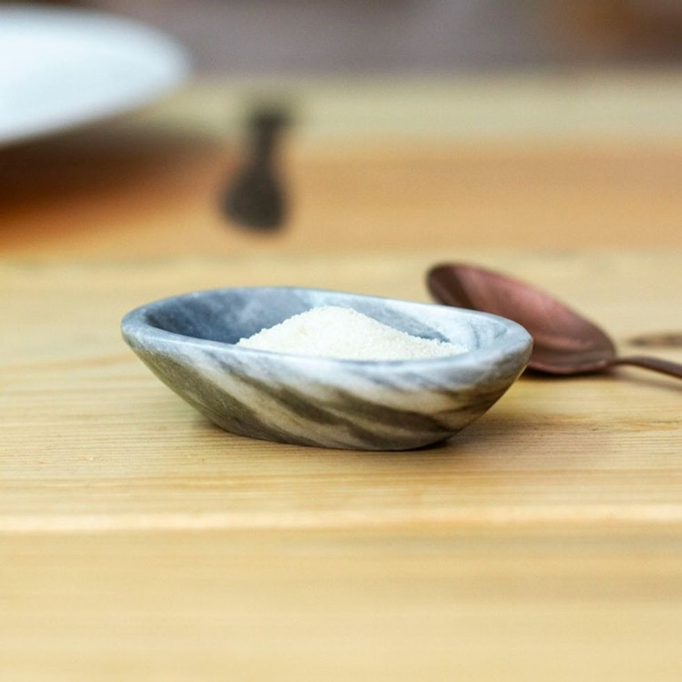 Grey and White Natural Marble Catchall Hand-Carved in Mexico 'Grey Finesse'