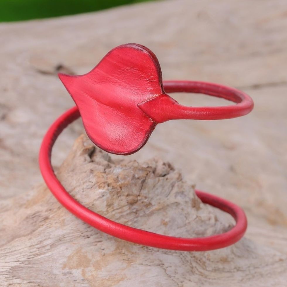Leaf-Themed Leather Wrap Bracelet in Crimson from Thailand 'Heart Leaf in Crimson'