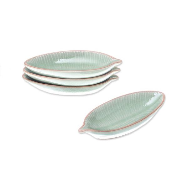 Alternate image for Leaf-Shaped Celadon Ceramic Appetizer Bowls Set of 4 Festive Banana
