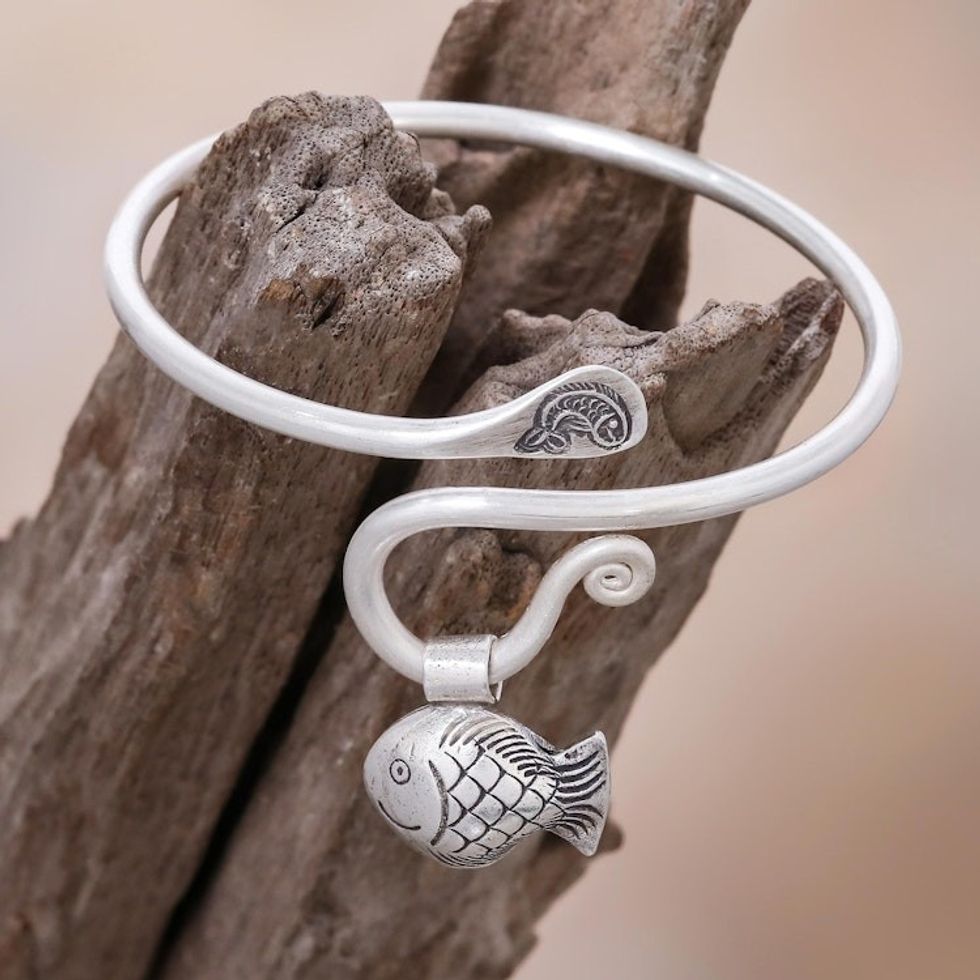 Handcrafted Thai Hill Tribe Silver Fish Charm Bracelet 'Hill Tribe Goldfish'