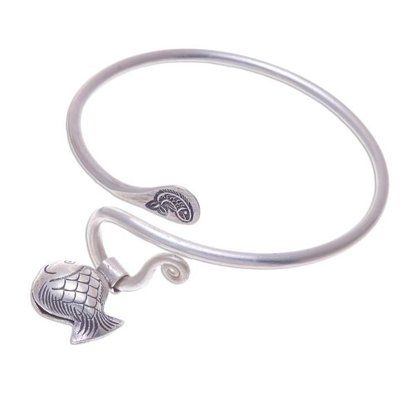 Alternate image for Handcrafted Thai Hill Tribe Silver Fish Charm Bracelet Hill Tribe Goldfish