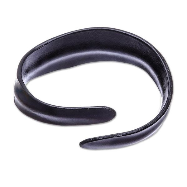 Alternate image for Handmade Leather Wristband Bracelet in Black from Thailand Wavy Embrace in Black