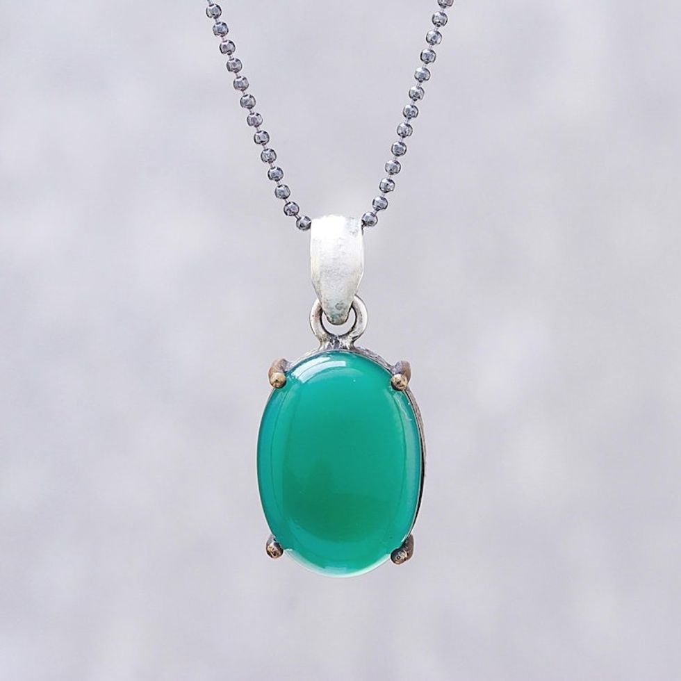 Green Onyx Oval and Sterling Silver Pendant Necklace 'Shamrock Pool'