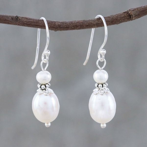 Alternate image for Thai Cultured Freshwater and Sterling Silver Dangle Earrings Shining Beacon
