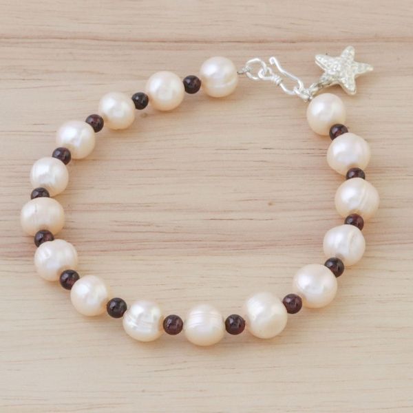 Alternate image for Beaded Cultured Freshwater Pearl Garnet Starfish Bracelet Starfish Love